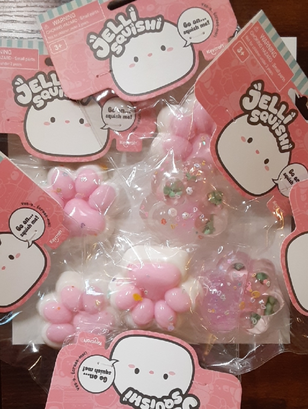 Pink Paw Squishy (Jelli Squishi) - Picture 9 of 9
